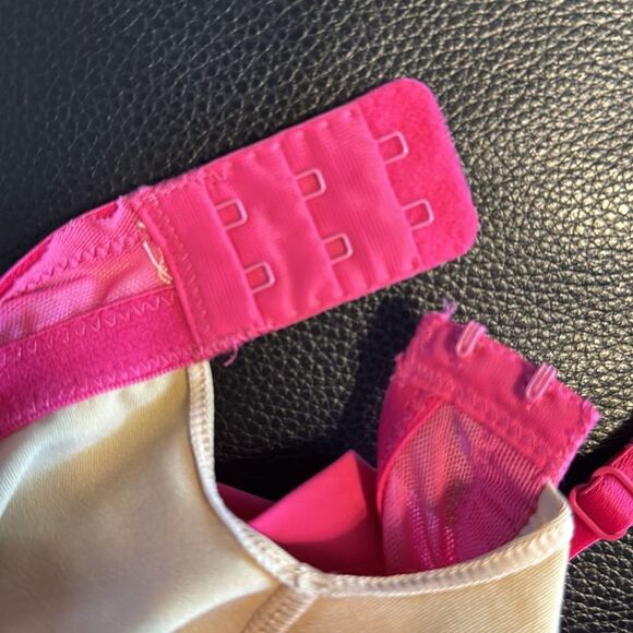 TravelSmith Pink Cami Sleeveless Tank Top with Built in Bra Nude Liner 38C - Picture 7 of 7